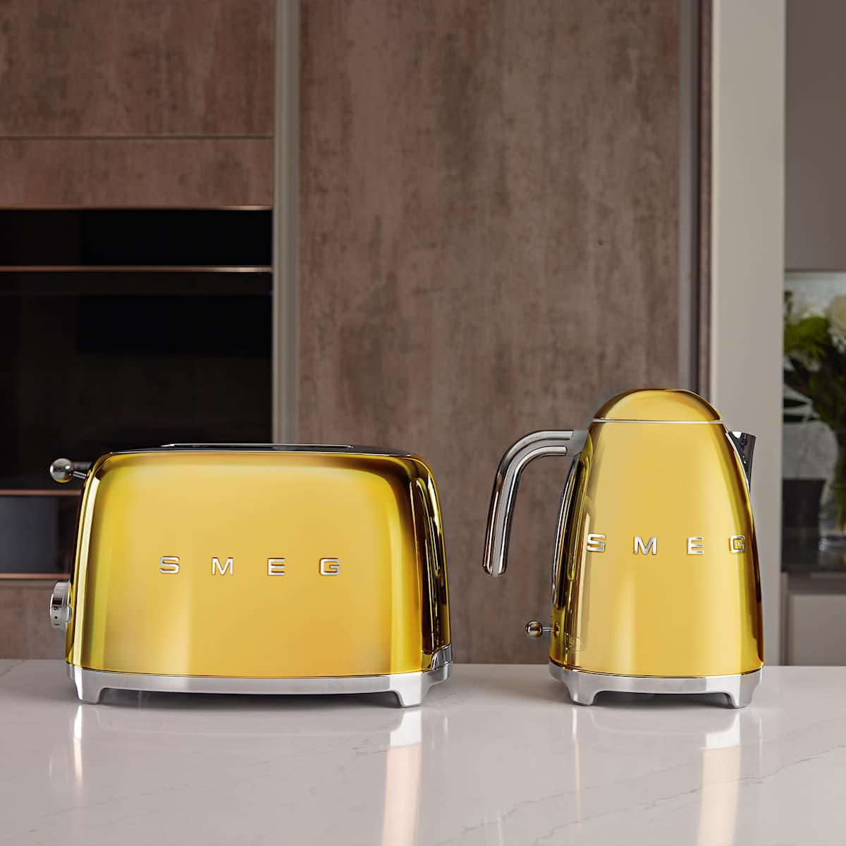 Smeg Electric Kettle Gold