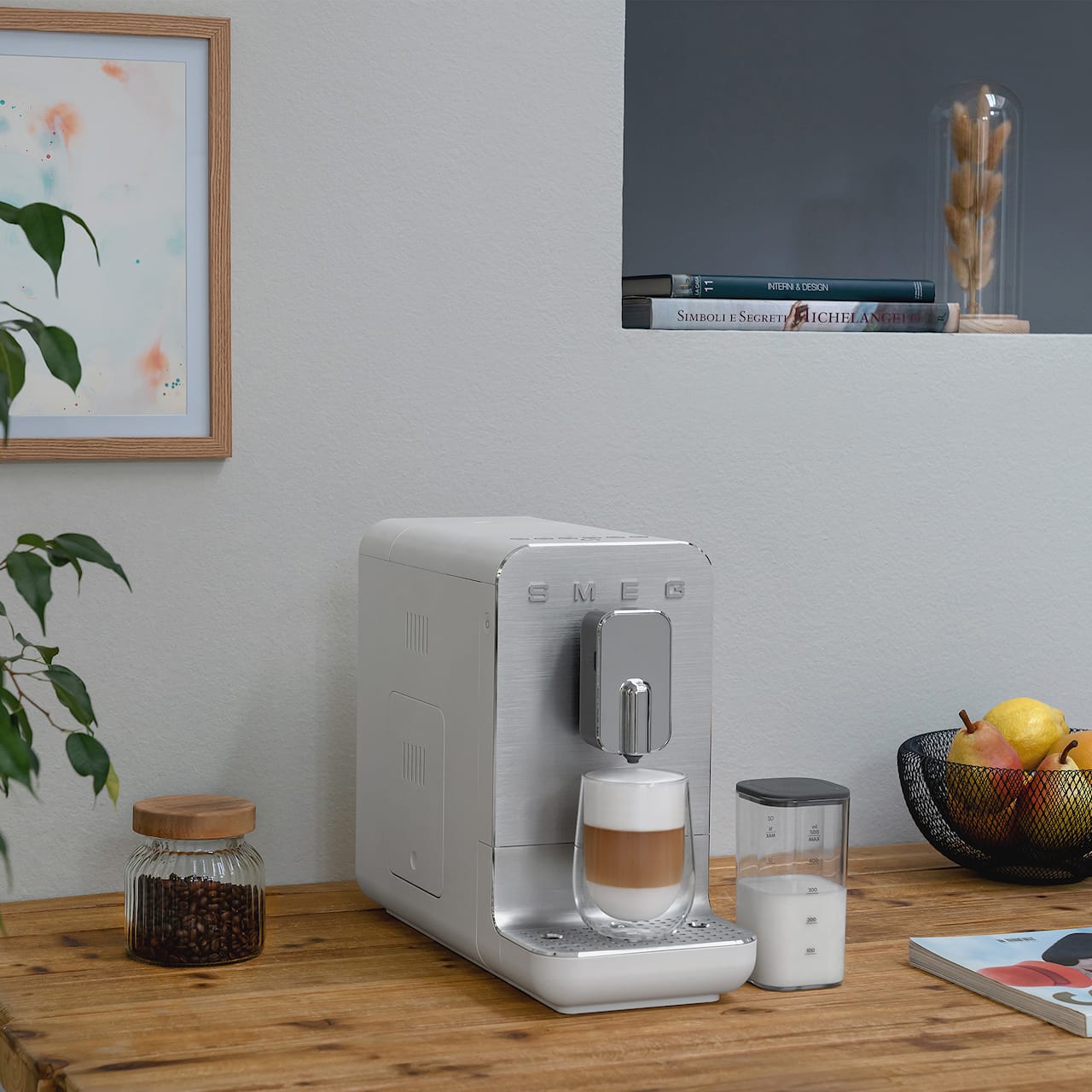 Smeg Automatic Coffee Machine With Milk System White
