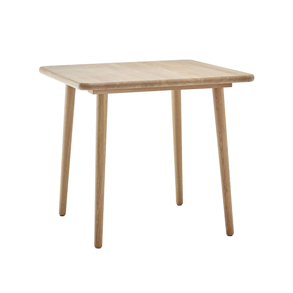 Miss Tailor Dining Table