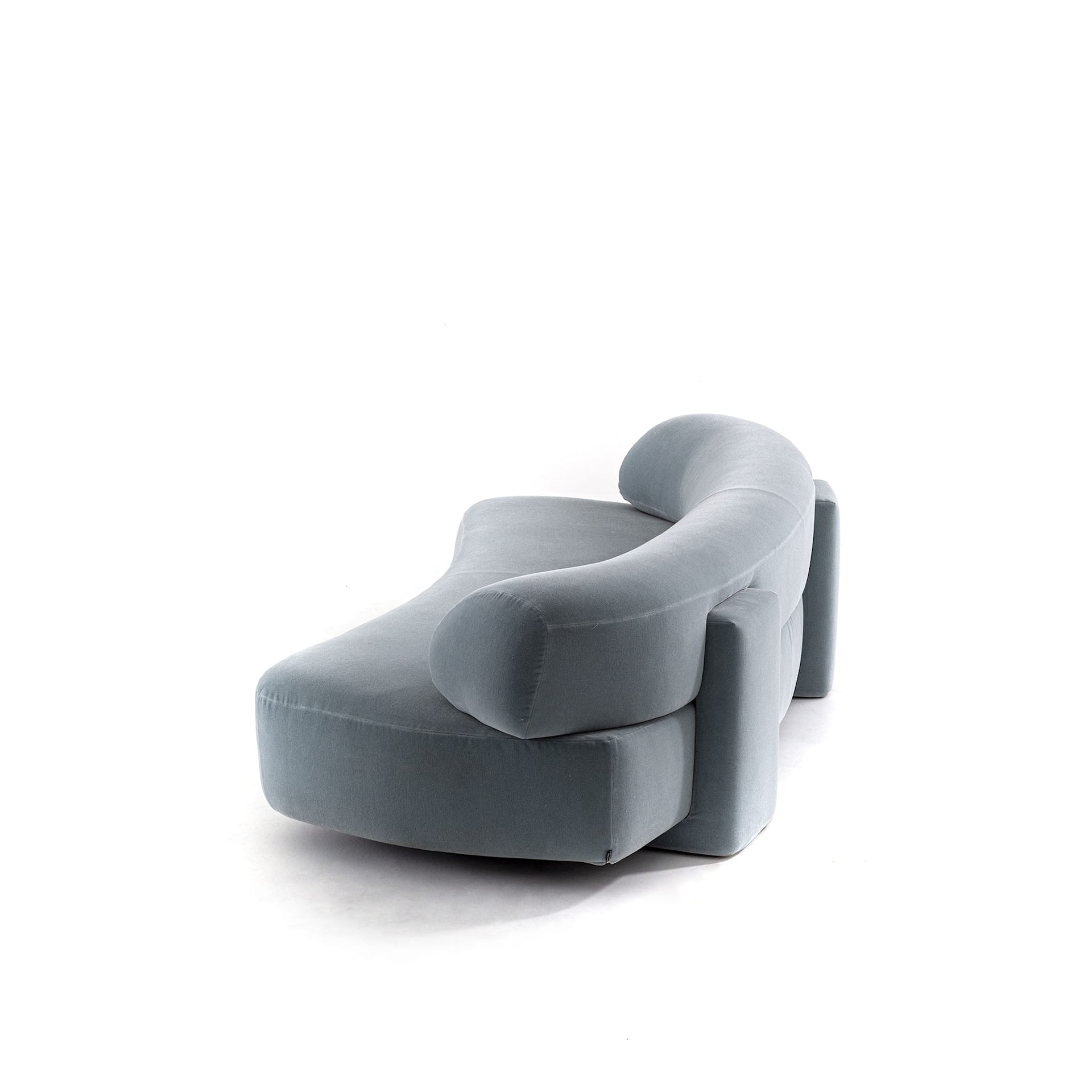 Moroso gogan outlet sofa price