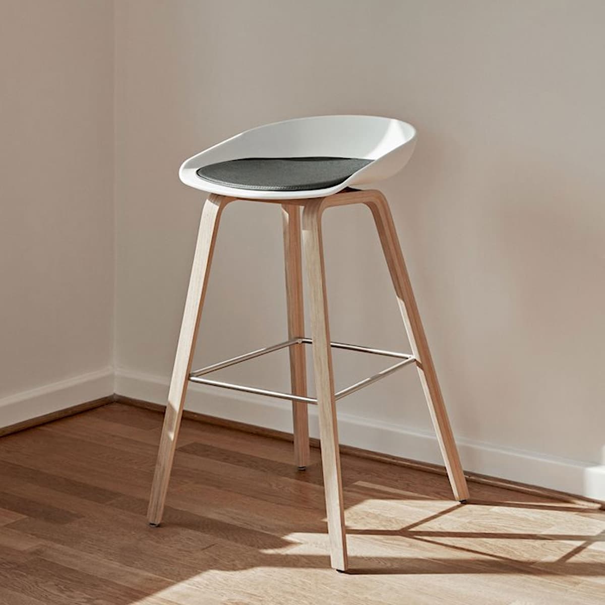 Seat Pad About A Stool Leather Black