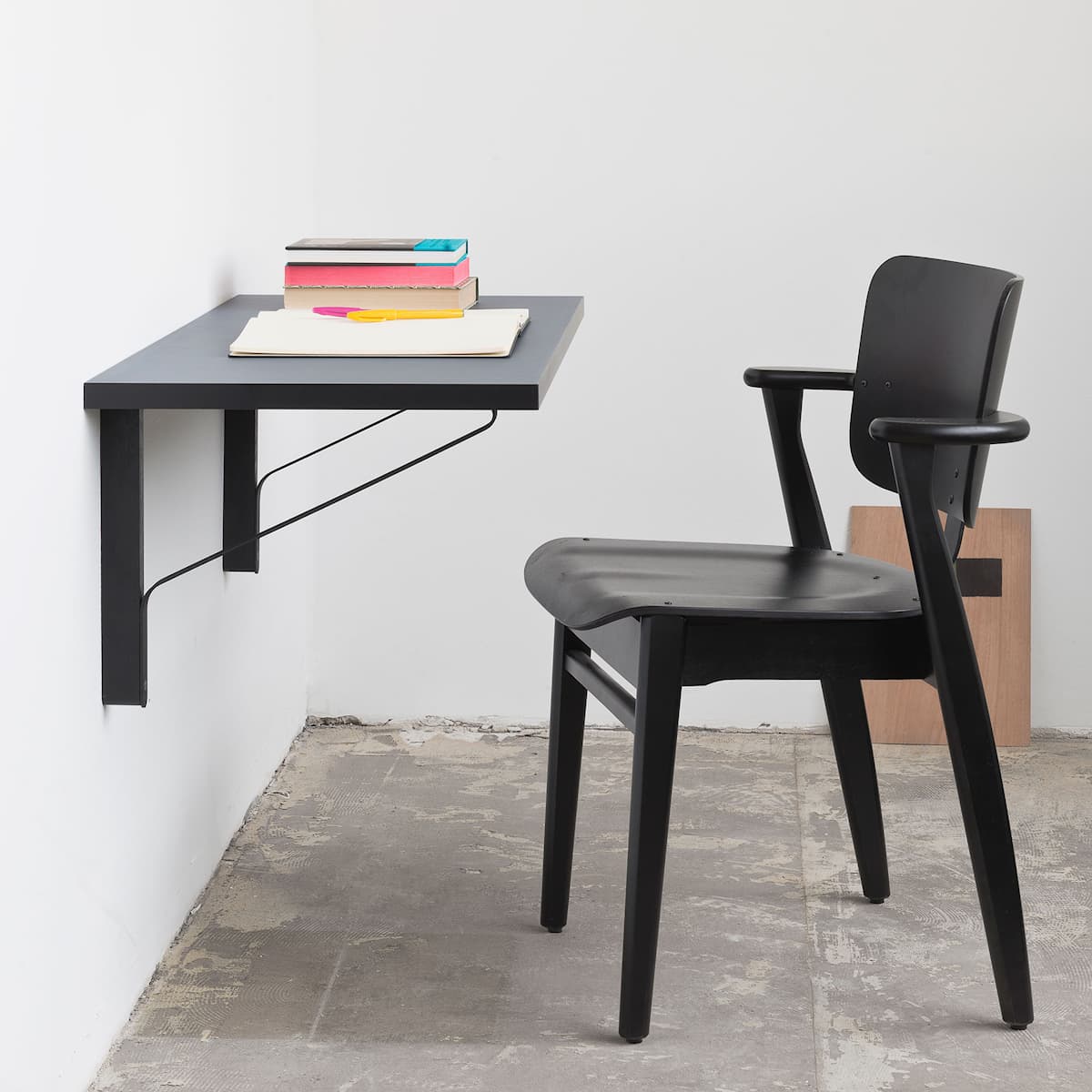 Domus Chair