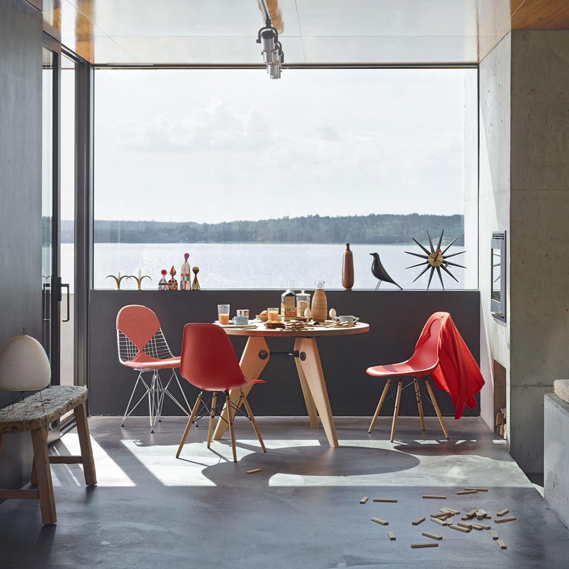 Vitra eames best sale plastic chair