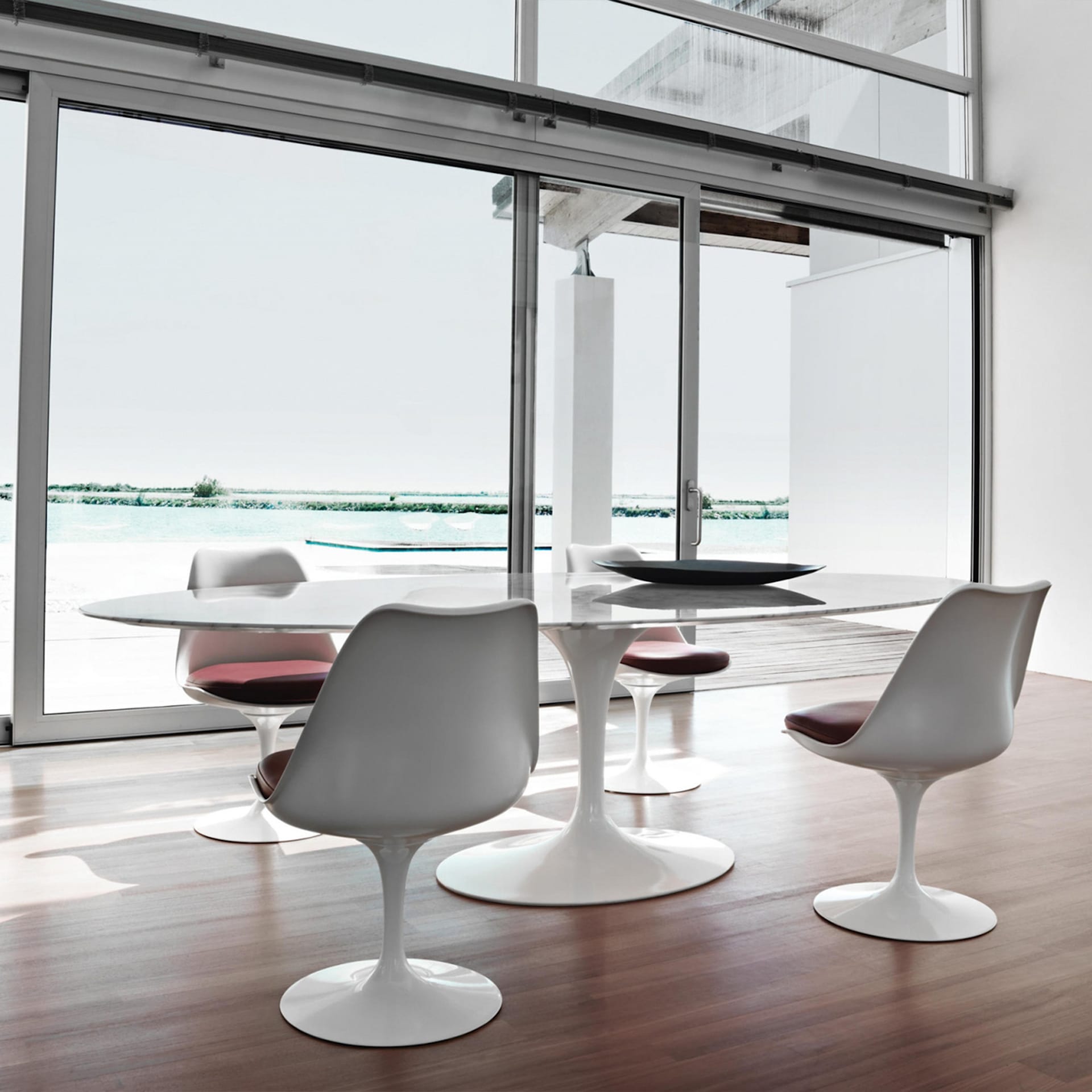 Knoll deals saarinen oval