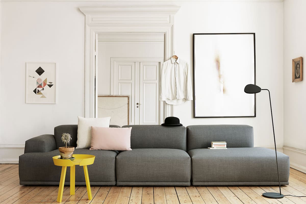 Muuto connect store modular sofa