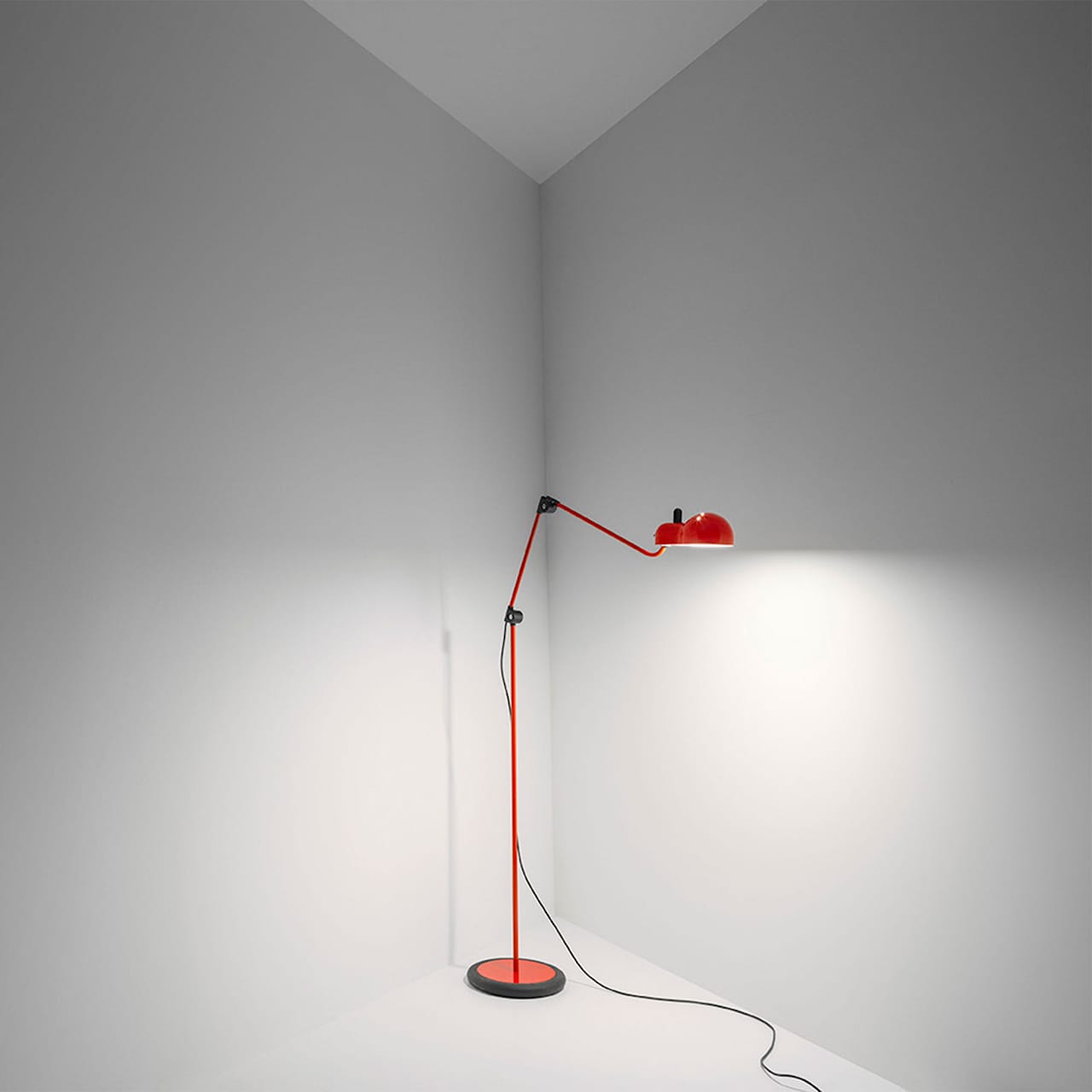 Topo Floor Lamp