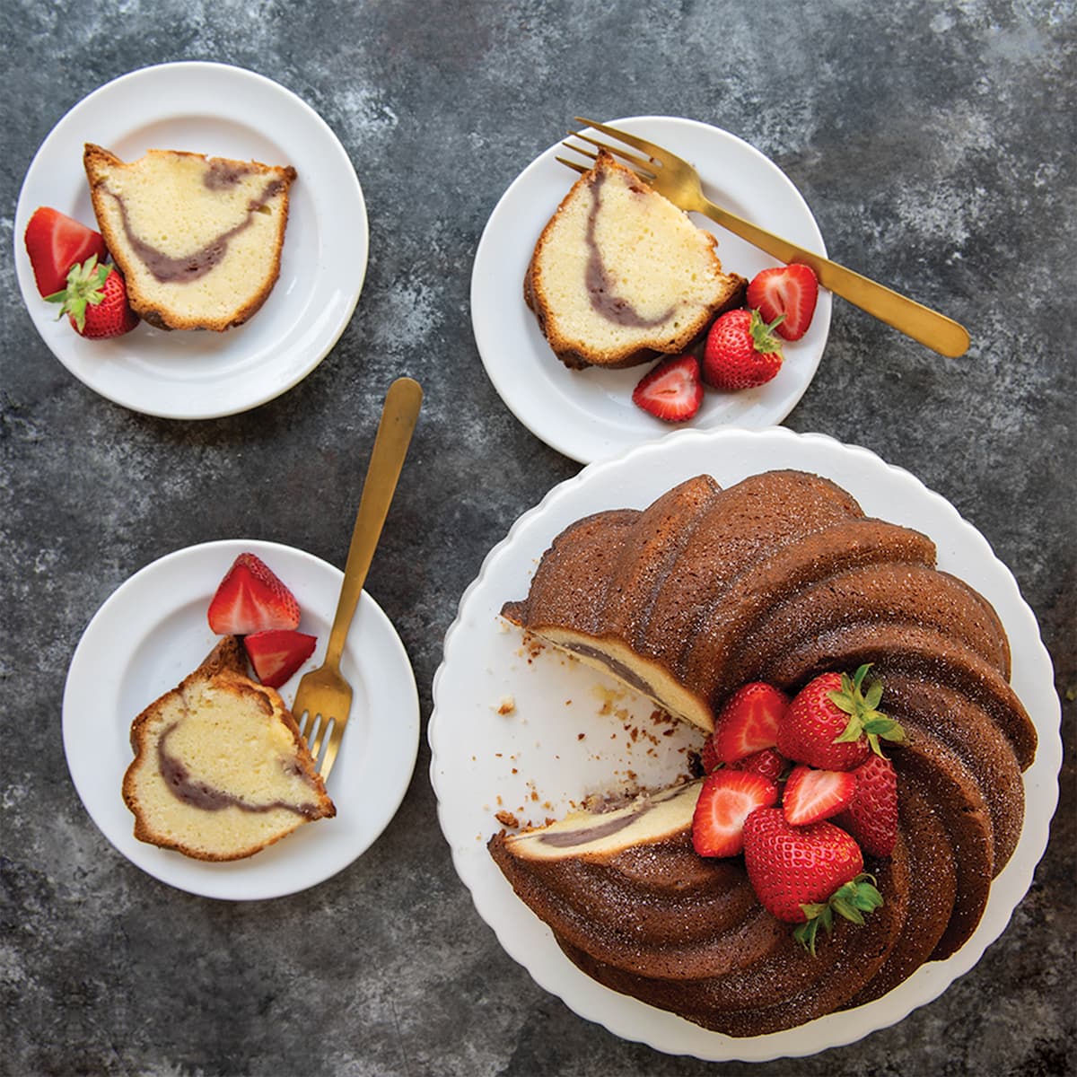 Cake pan QUARTET BUNDT, golden, Nordic Ware 