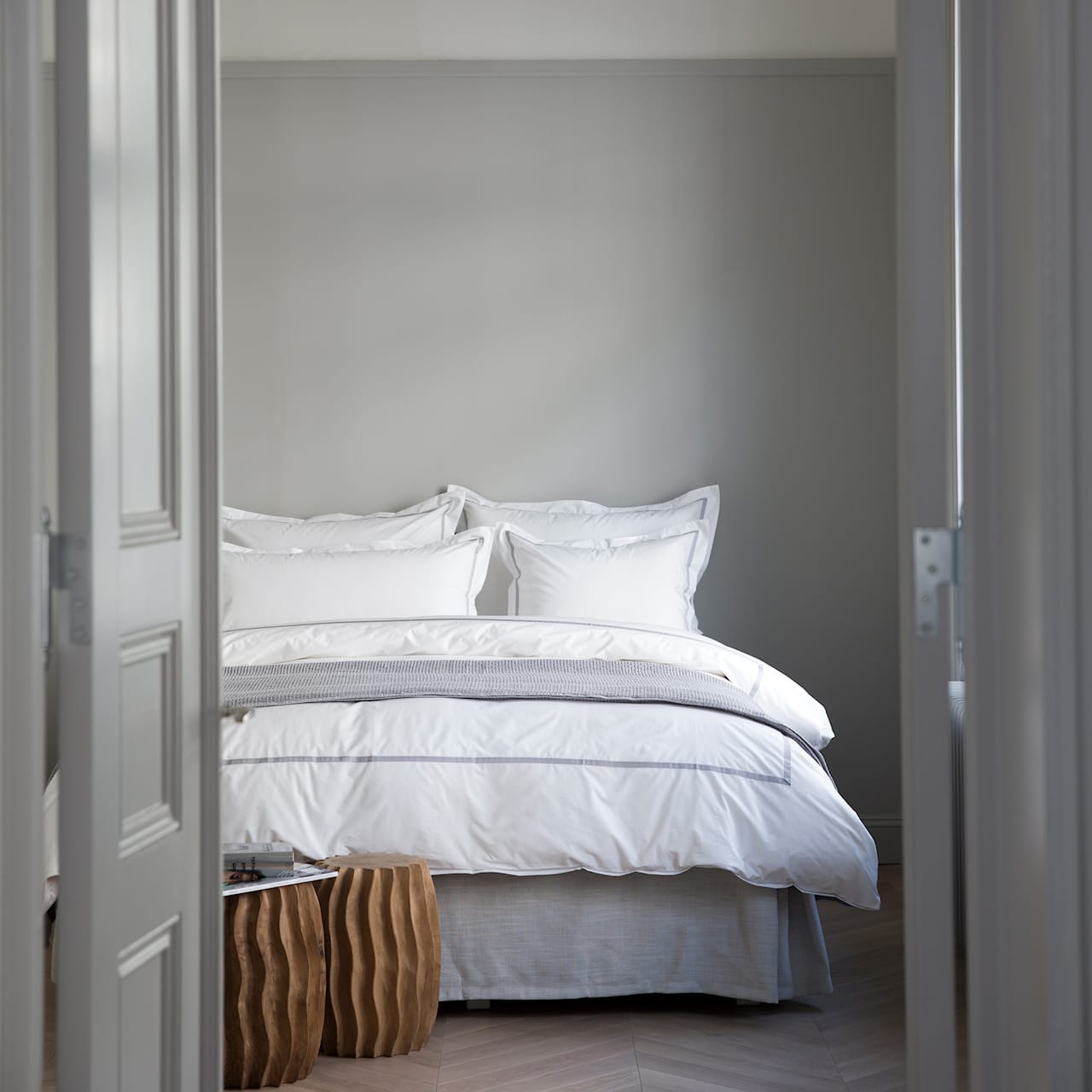 Riposo Bedspread Light Grey