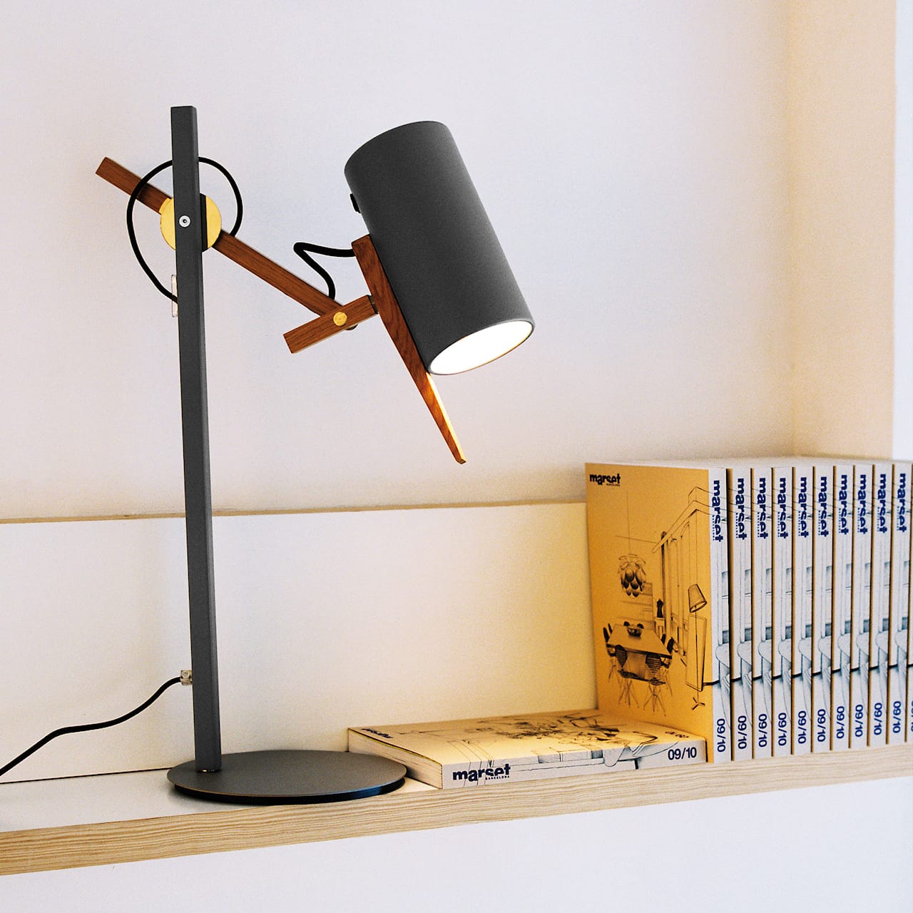 Scantling S - Table Lamp
