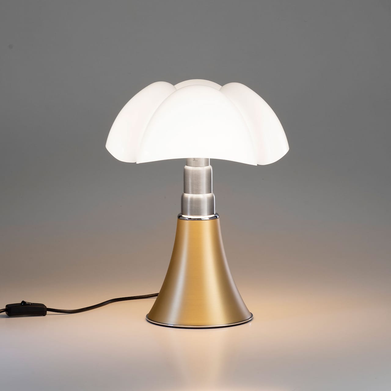 Minipipistrello Table Lamp, Brass - Dimbar