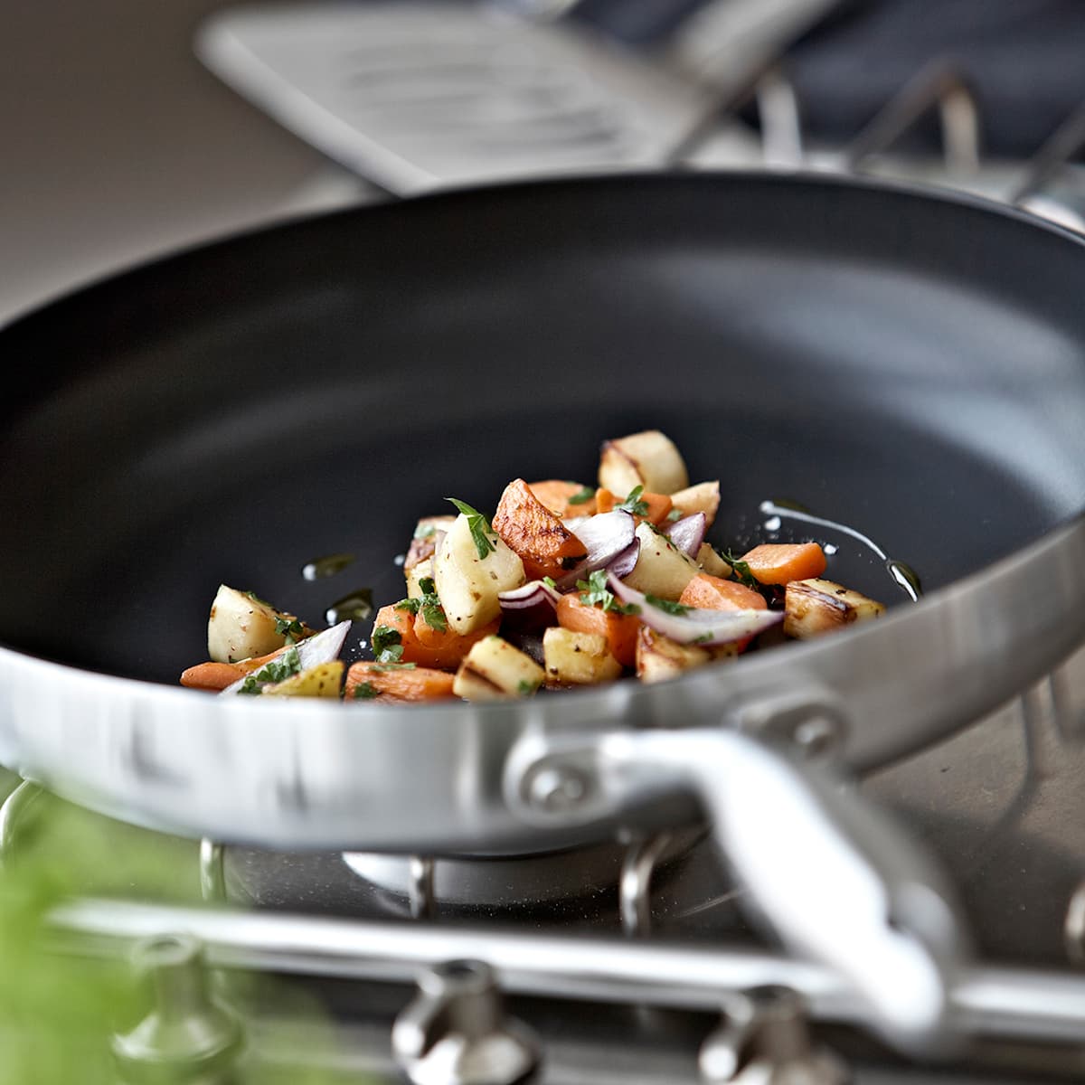 28-centimeter frying pan made of copper and stainless steel from Belgium