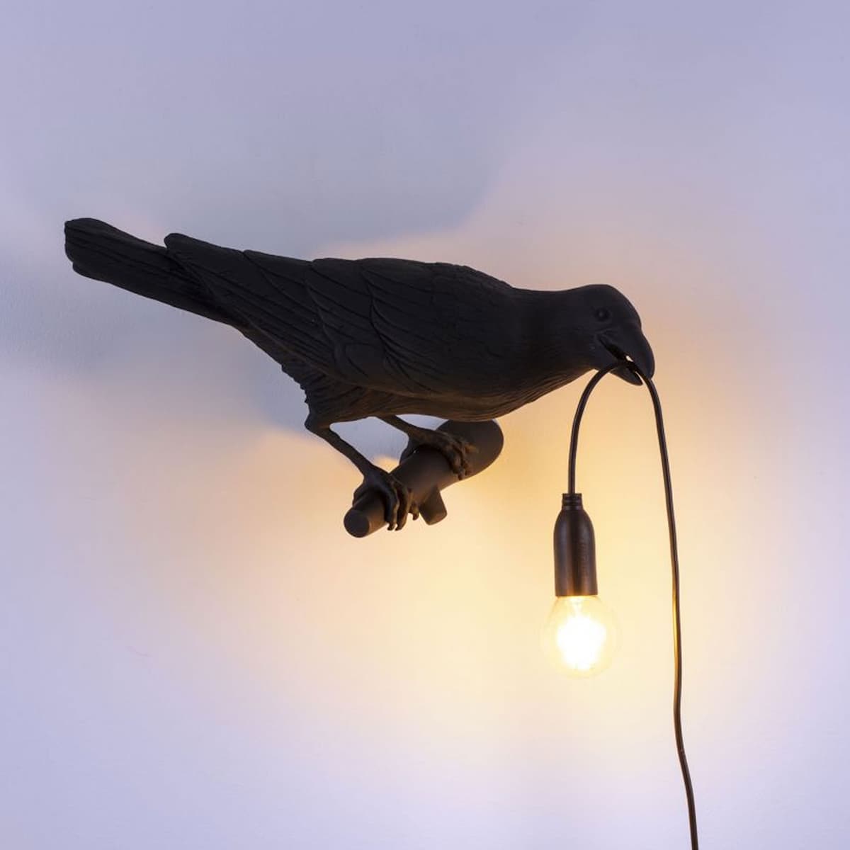 Bird Lamp Looking Right - Black