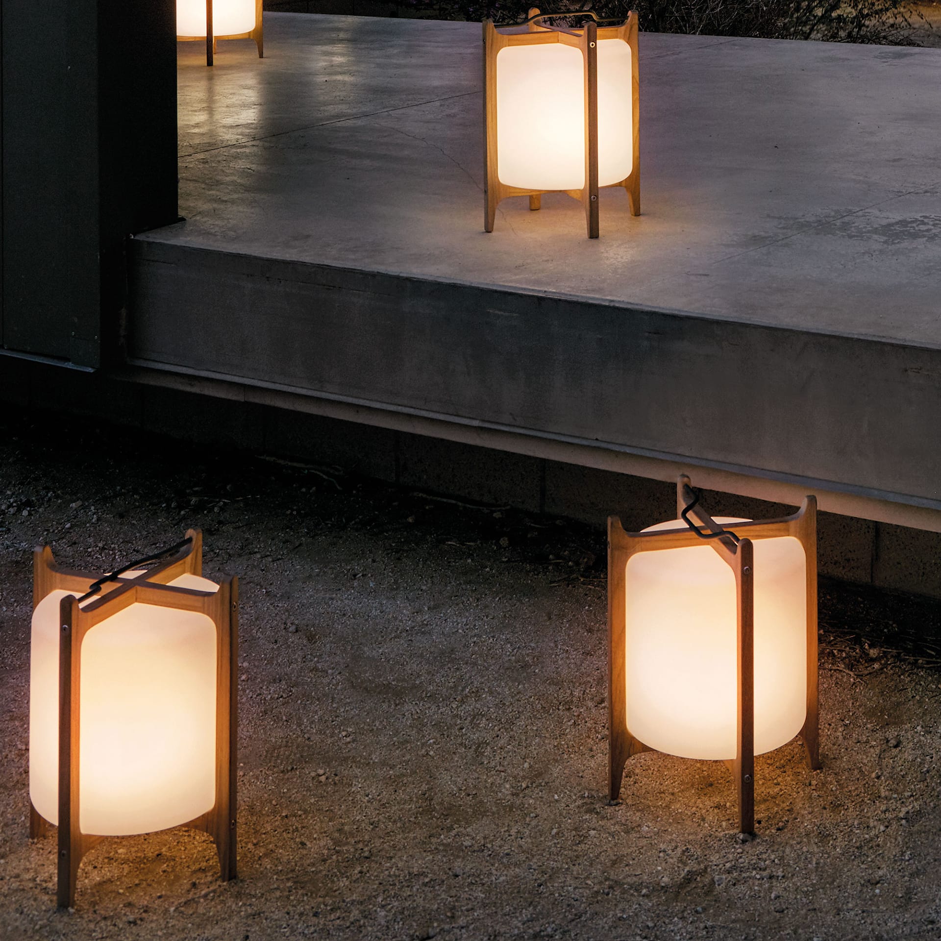 Gloster ambient deals lantern