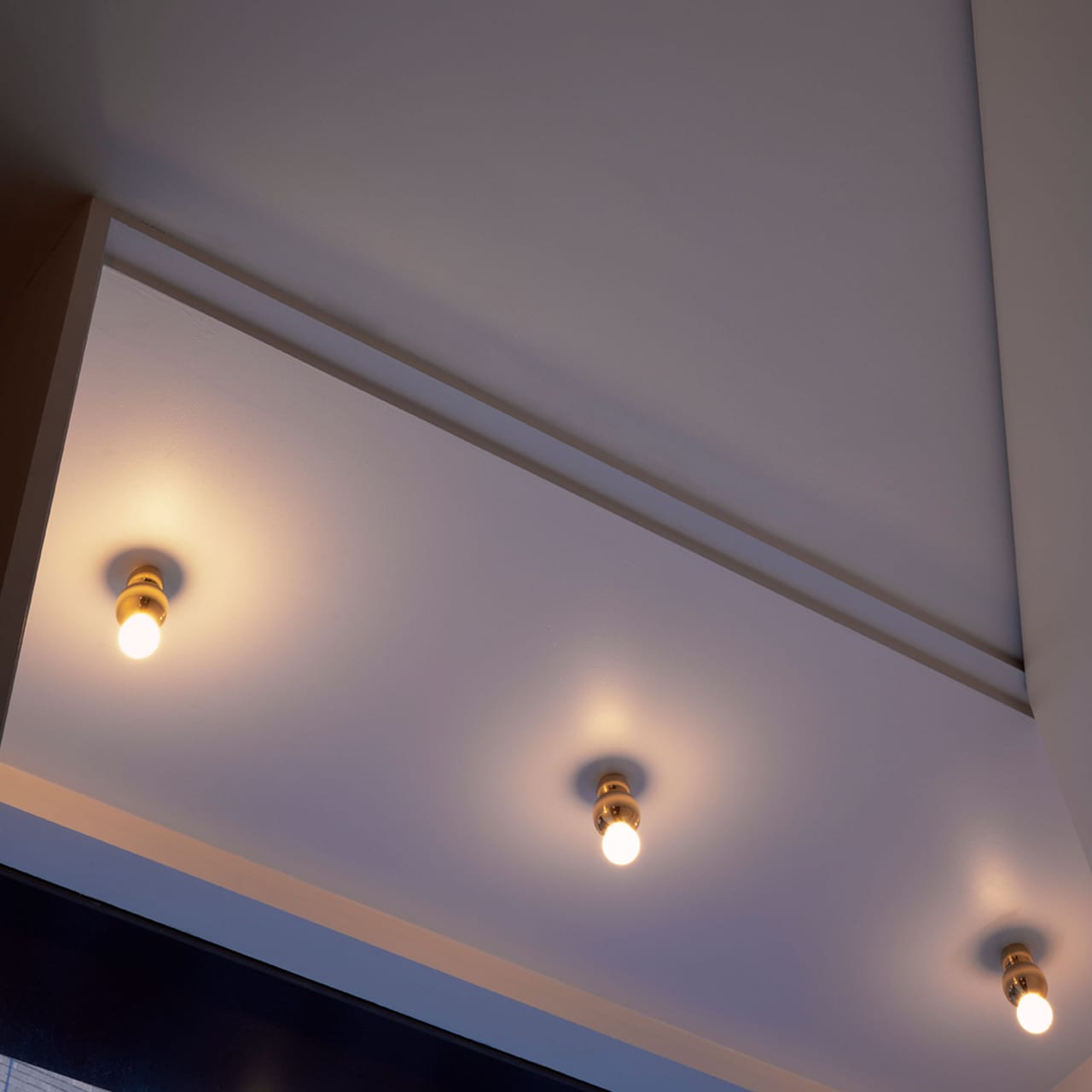 Ball Light Ceiling