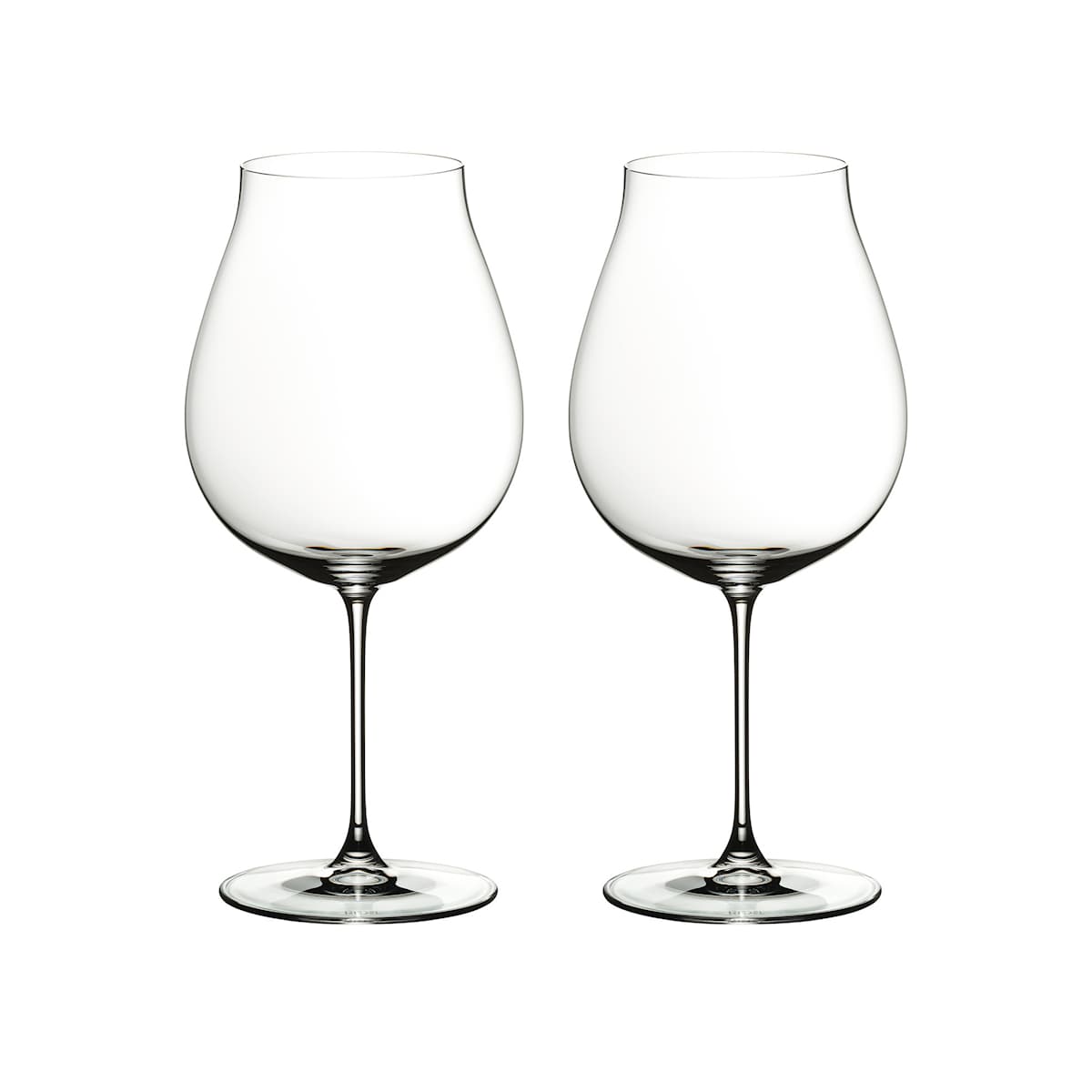 Riedel Performance Pinot Noir Wine Glass (2-Pack) with Polishing Cloth