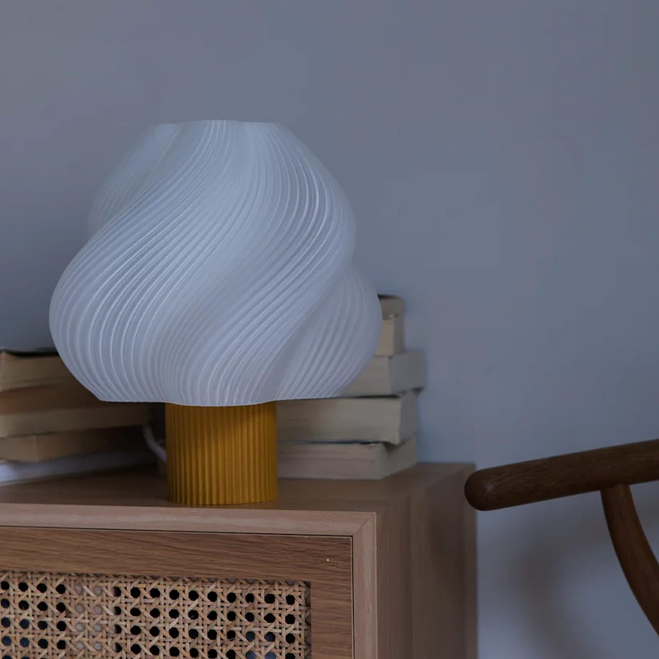 Soft Serve Table Lamp Regular - Cloudberry